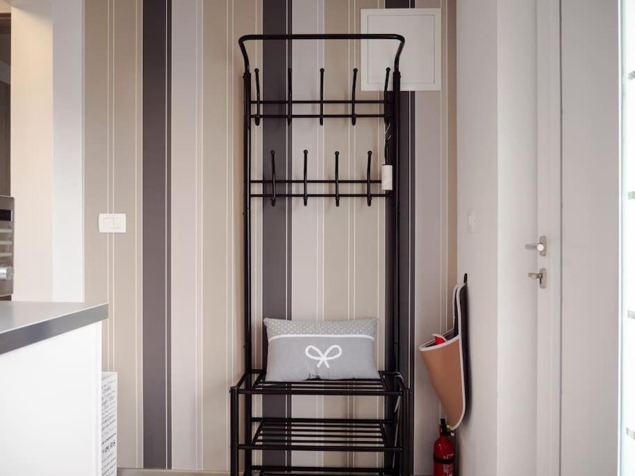 Slovenia + Freeparking & Bikes Apartment *